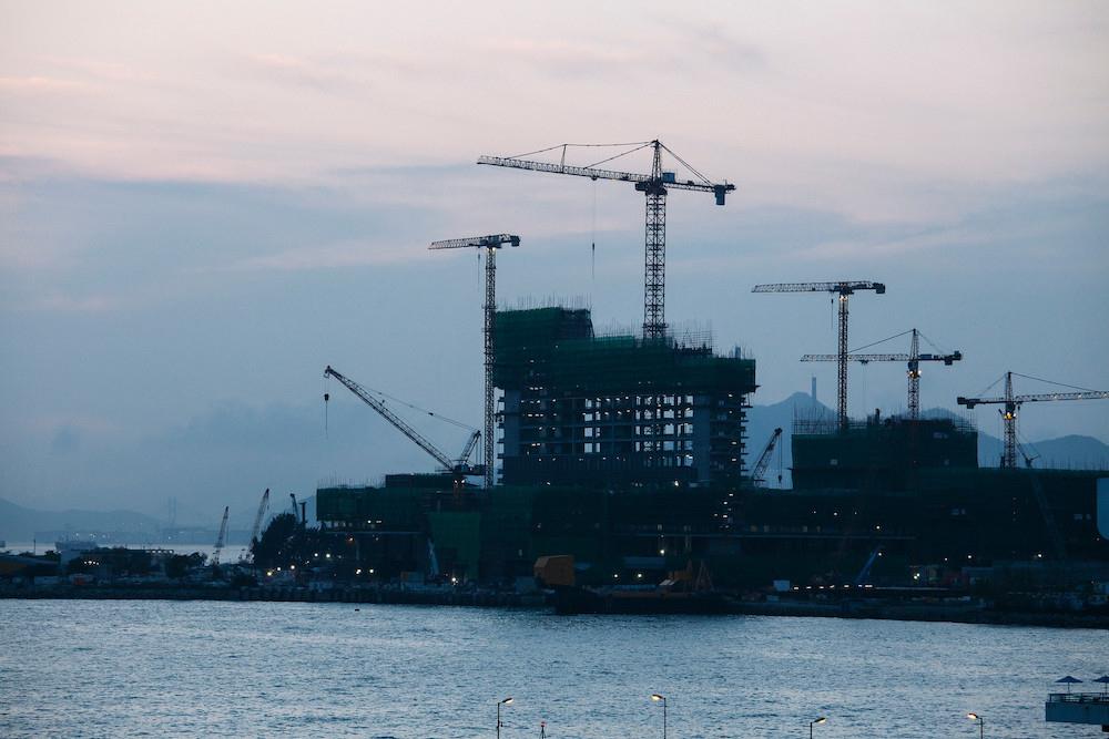 Tip of the East cantilever, Stonecutters Bridge